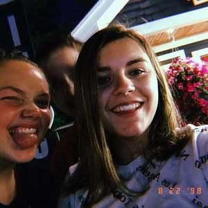 Meet your Posher, Aleah